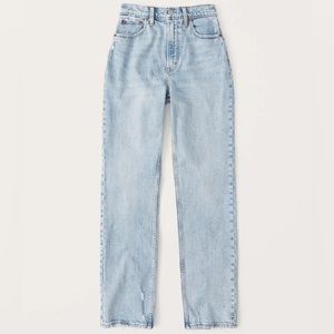 Abercrombie Curve Love Ultra High Rise 90s Straight Leg Jeans